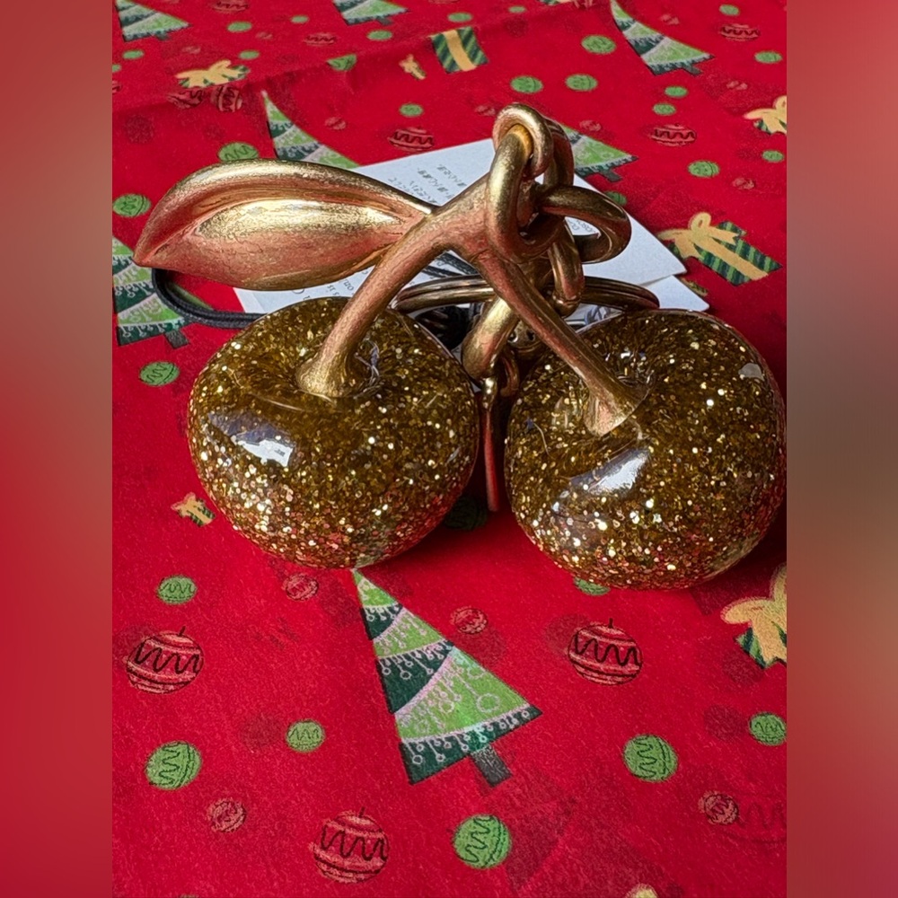 🍒 CHERRY BAG CHARM 🍒NWT 🍒 - Picture 9 of 16
